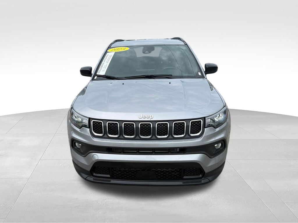 2023 Jeep Compass Latitude Lux