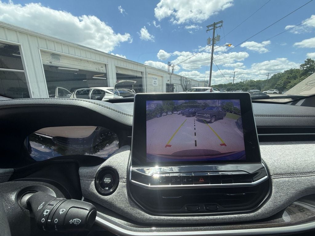 2023 Jeep Compass Latitude Lux