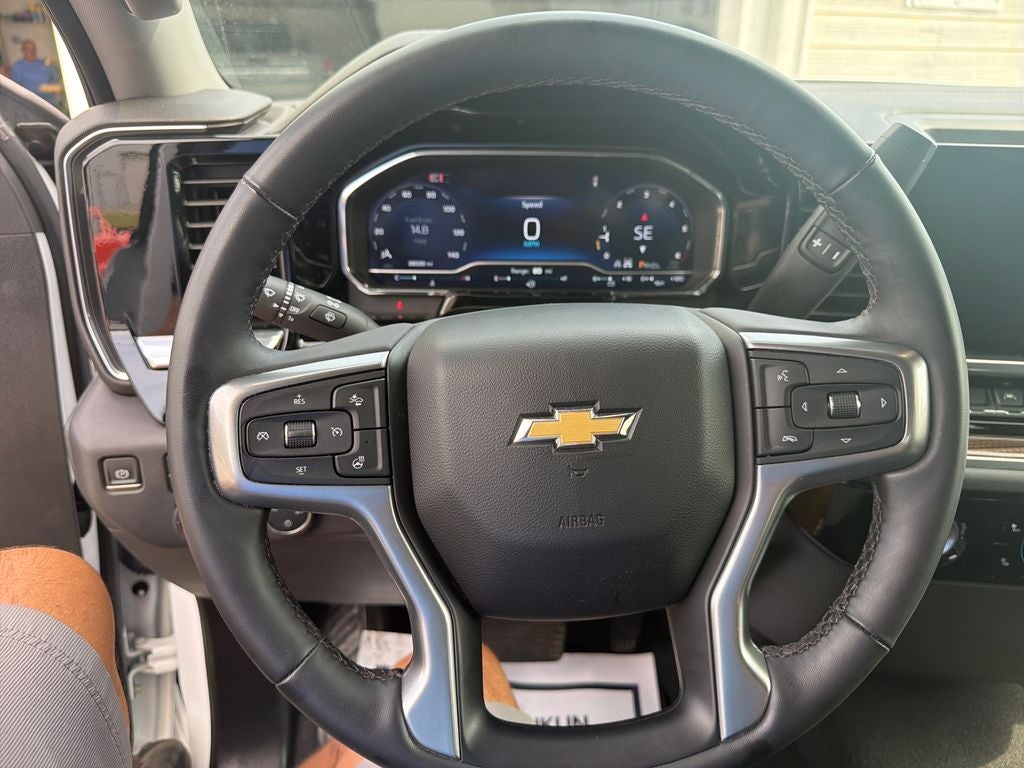 2024 Chevrolet Silverado 1500 LT