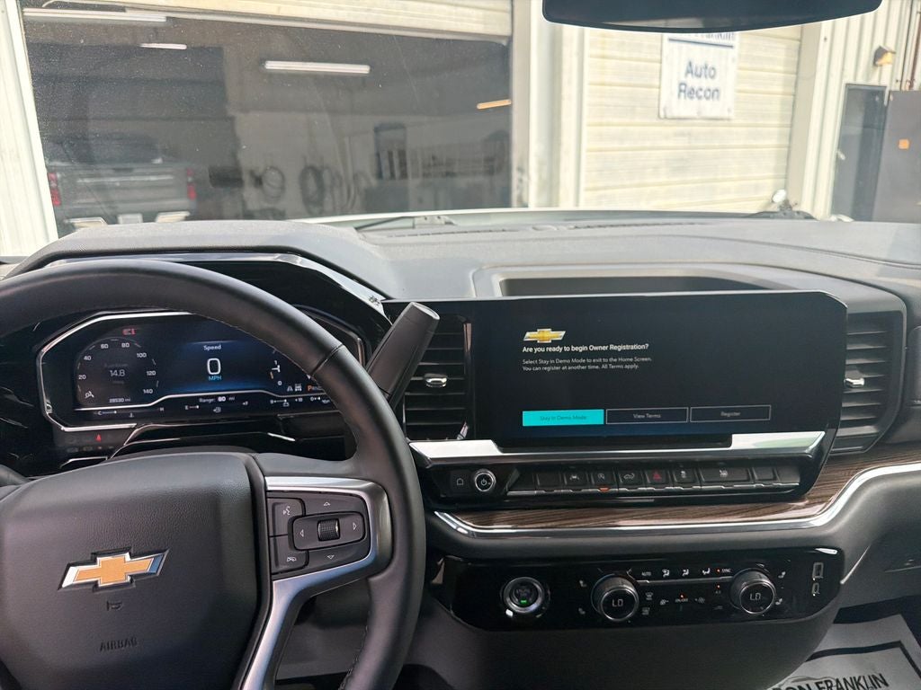 2024 Chevrolet Silverado 1500 LT