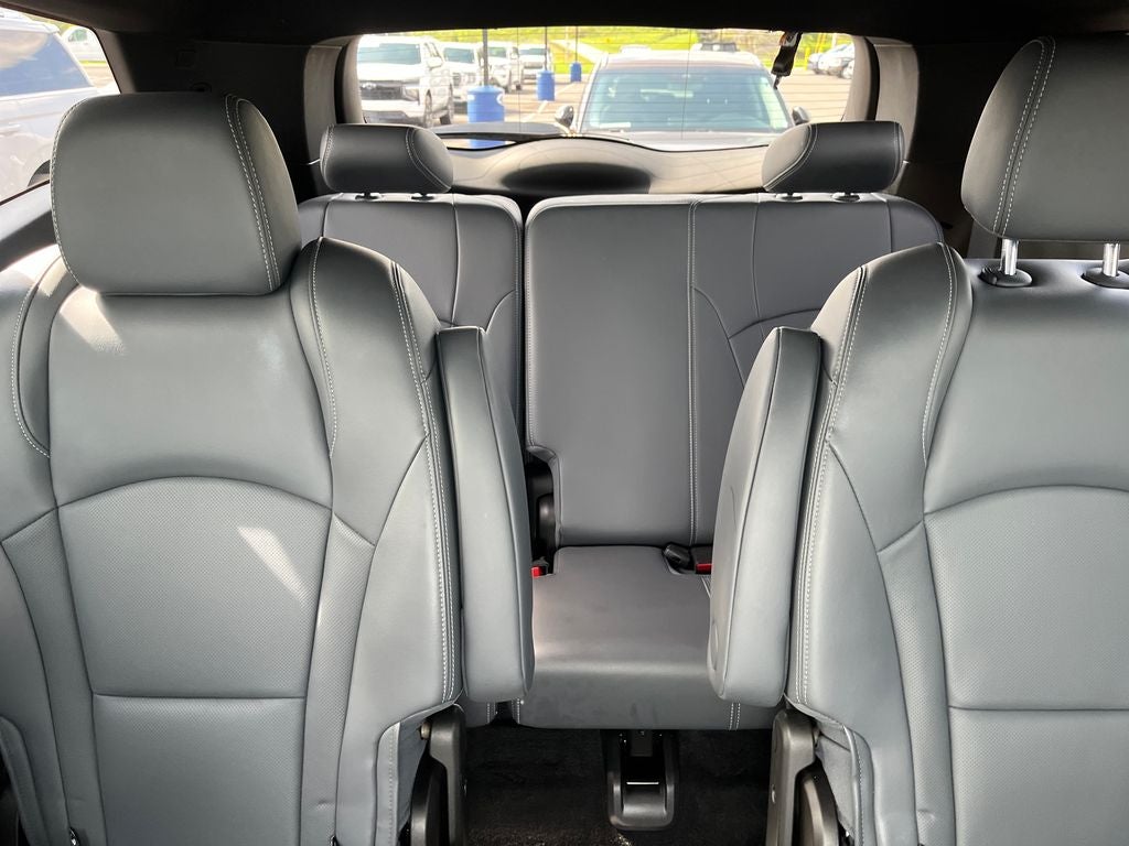 2022 Buick Enclave Essence