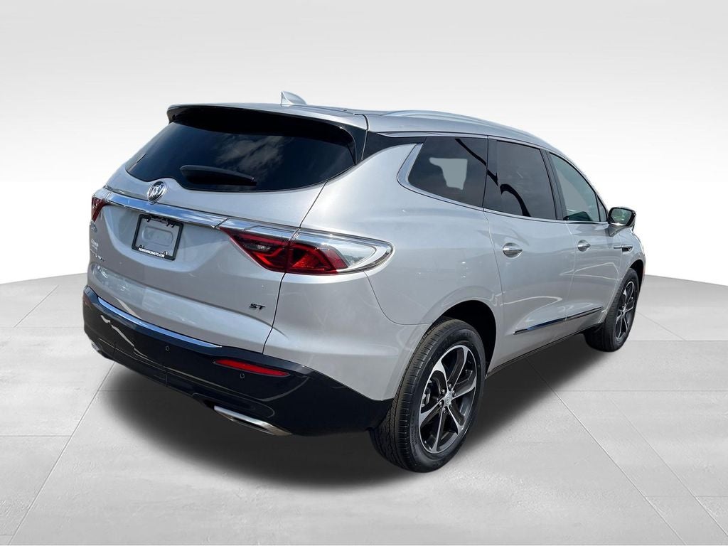 2022 Buick Enclave Essence