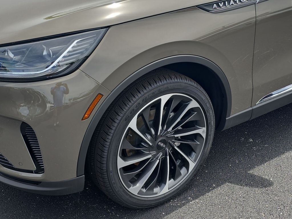 2025 Lincoln Aviator Reserve Premium