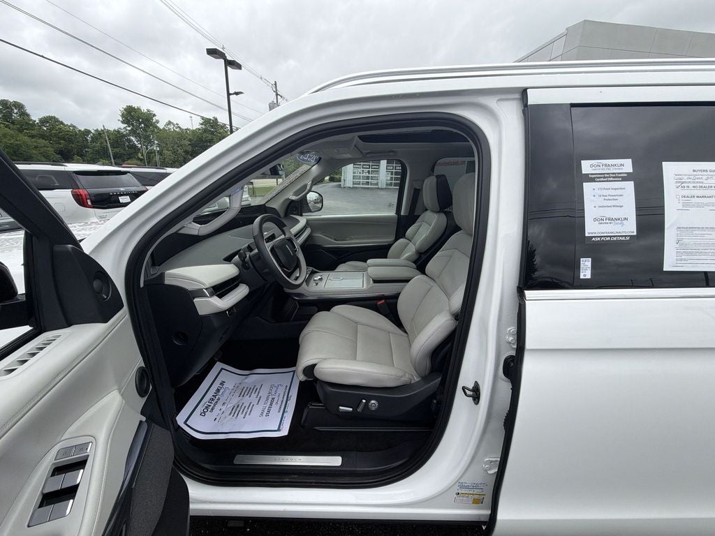 2025 Lincoln Navigator L Reserve