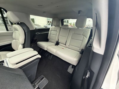 2025 Lincoln Navigator L Reserve