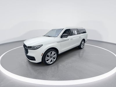 2025 Lincoln Navigator L Reserve