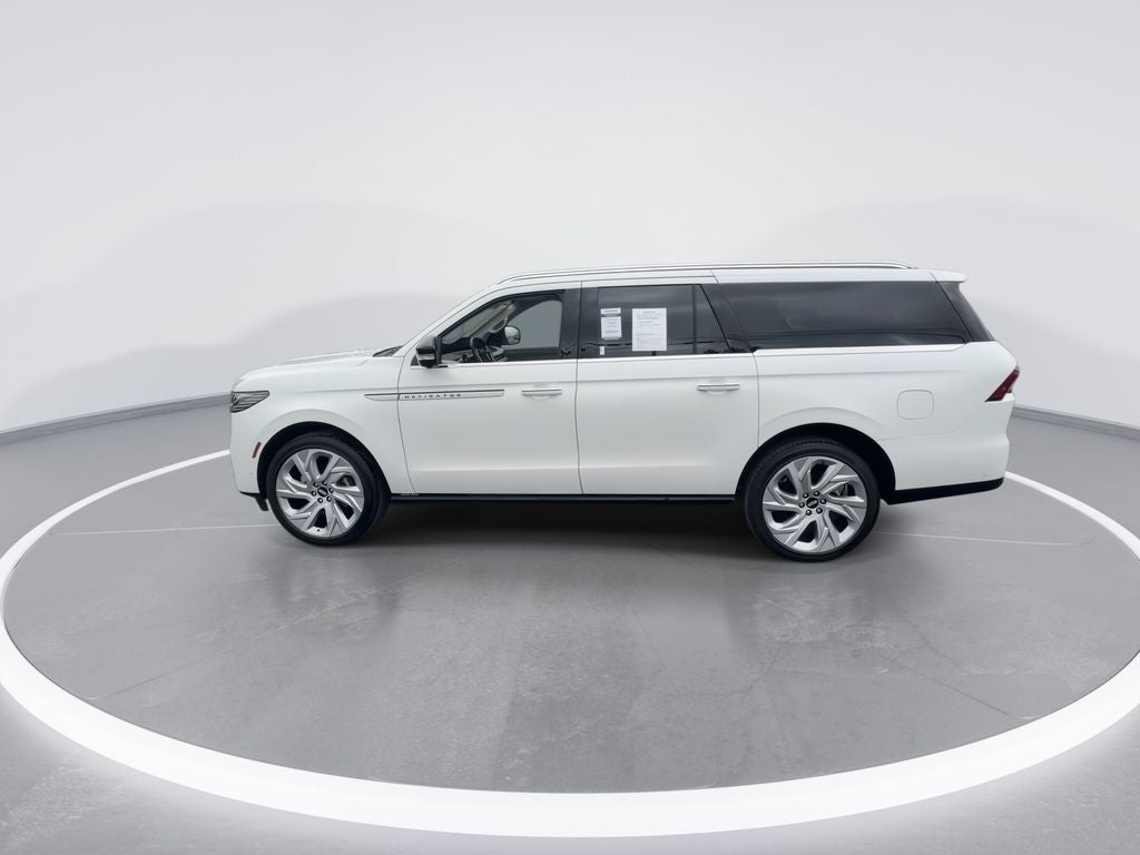 2025 Lincoln Navigator L Reserve