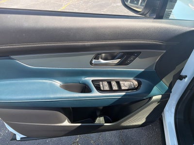 2025 Nissan Murano Platinum