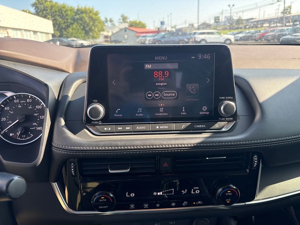2022 Nissan Rogue SV
