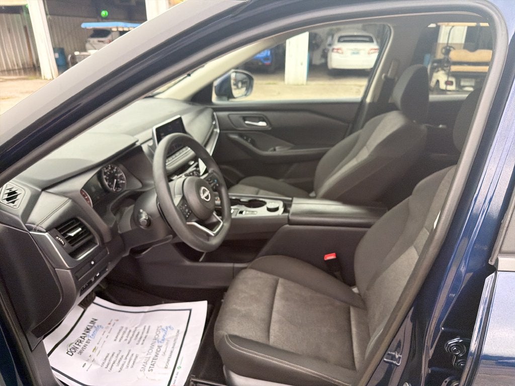 2024 Nissan Rogue SV