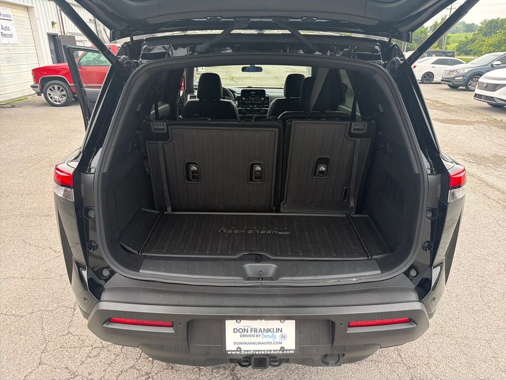 2025 Nissan Pathfinder Rock Creek