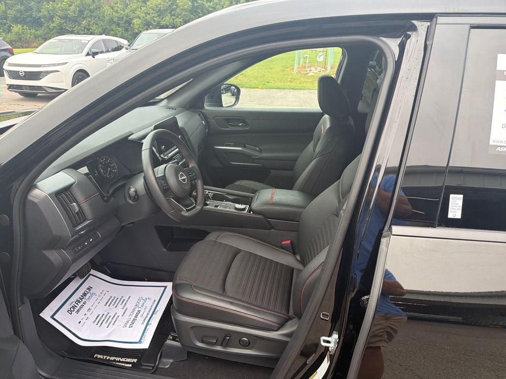 2025 Nissan Pathfinder Rock Creek