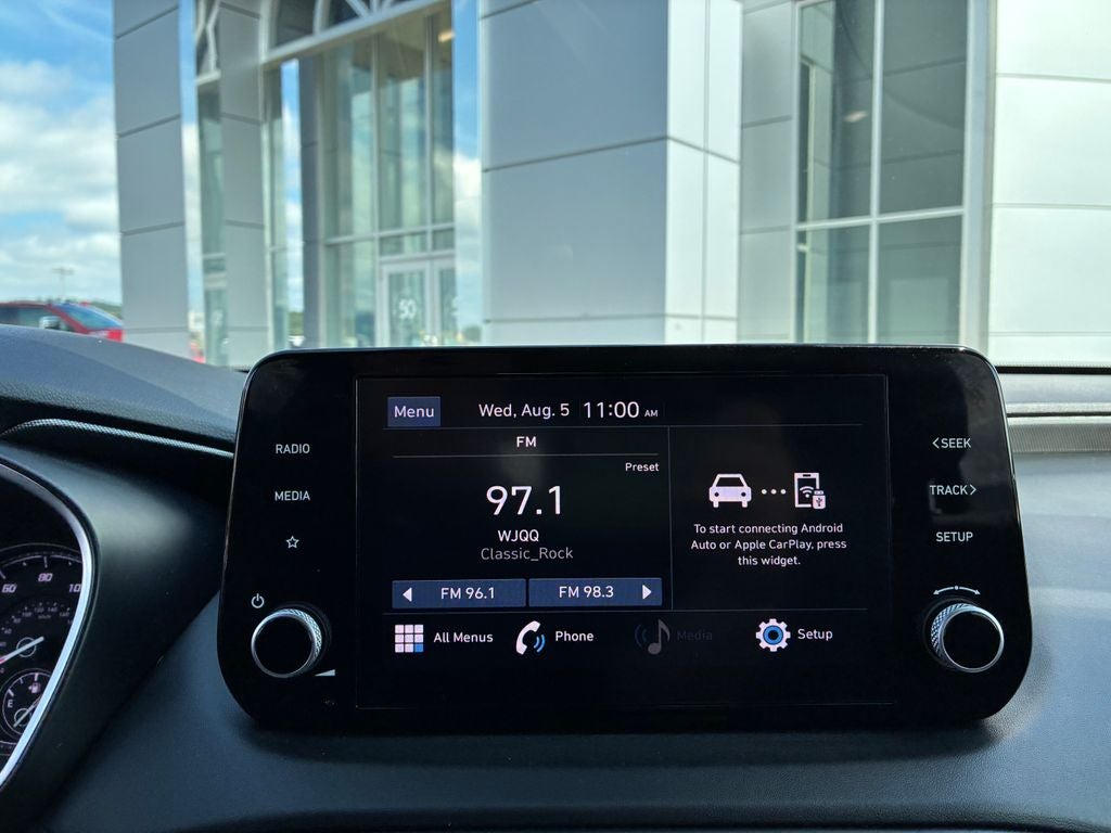 2023 Hyundai Santa Fe SE