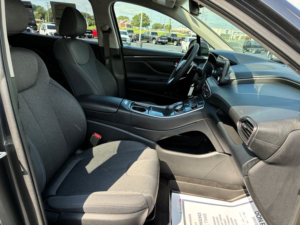 2023 Hyundai Santa Fe SE