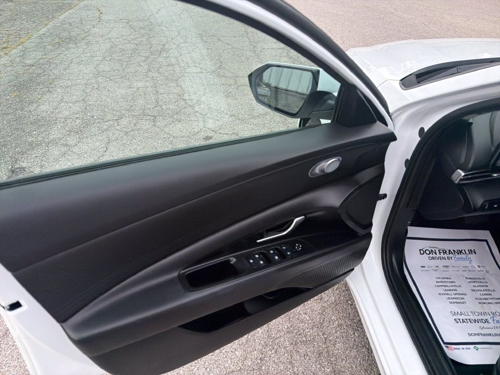 2022 Hyundai Elantra SEL