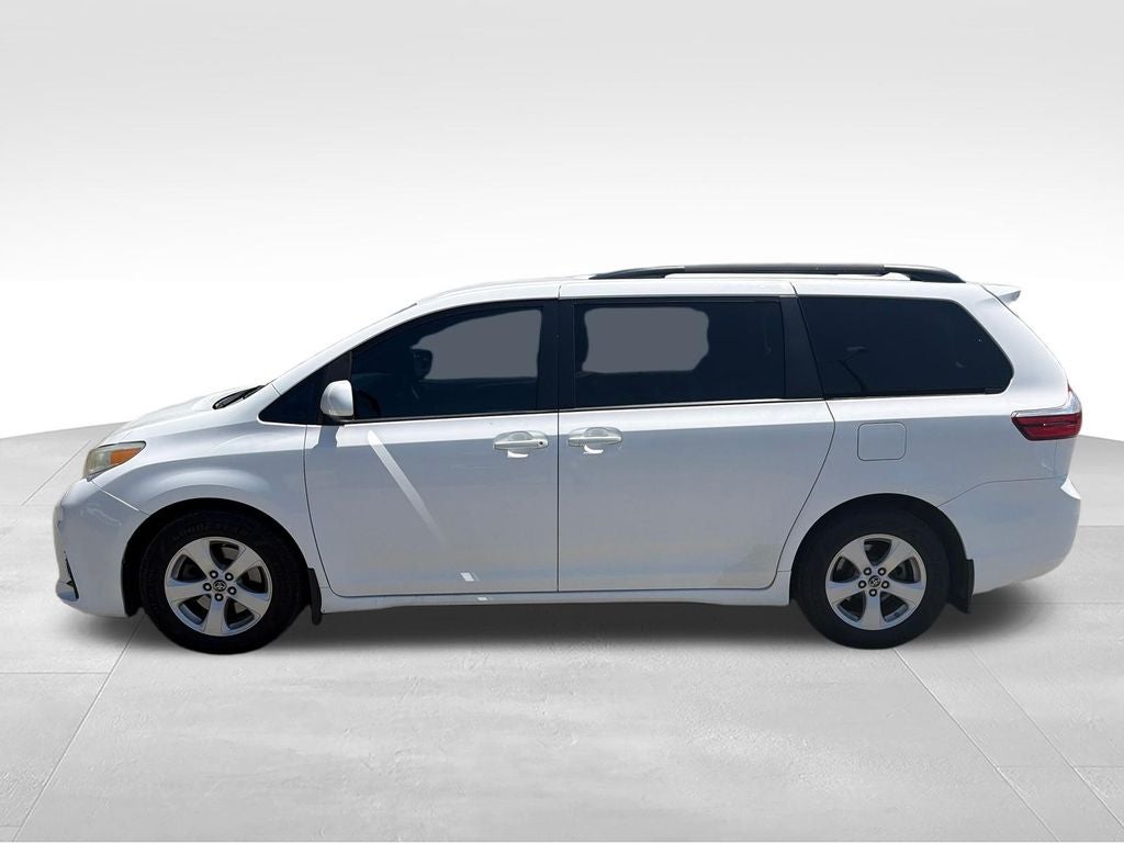 2019 Toyota Sienna L 7 Passenger