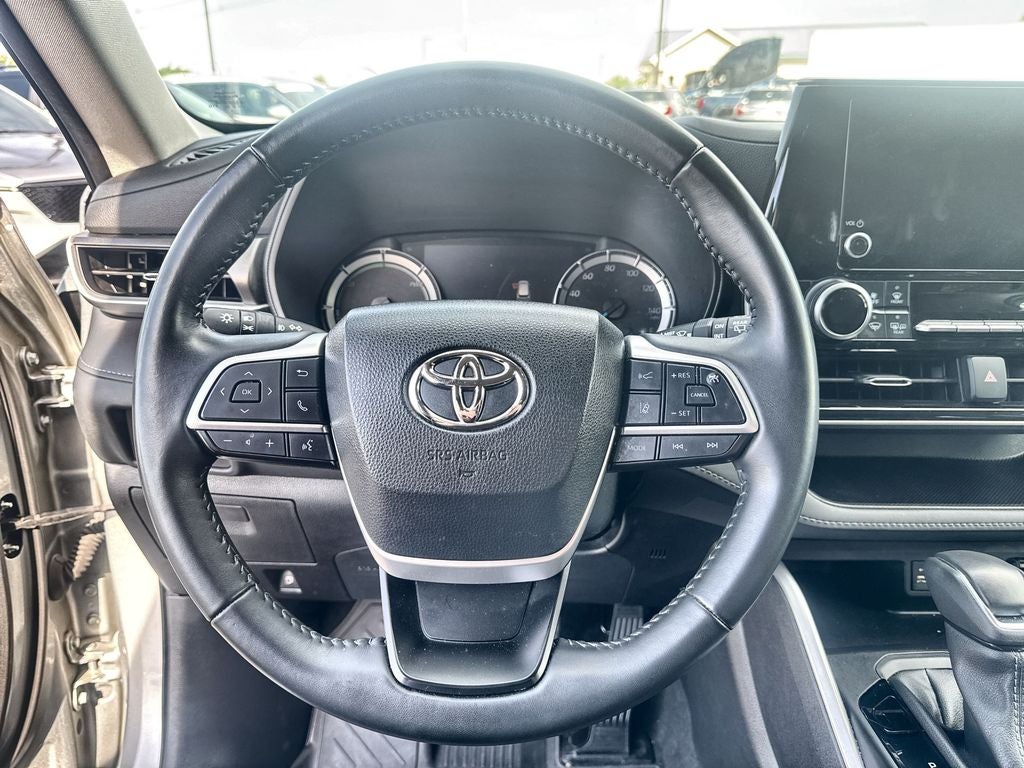 2023 Toyota Highlander Hybrid LE