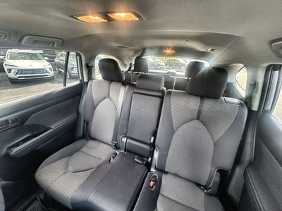2023 Toyota Highlander Hybrid LE