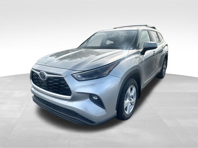 2023 Toyota Highlander Hybrid LE
