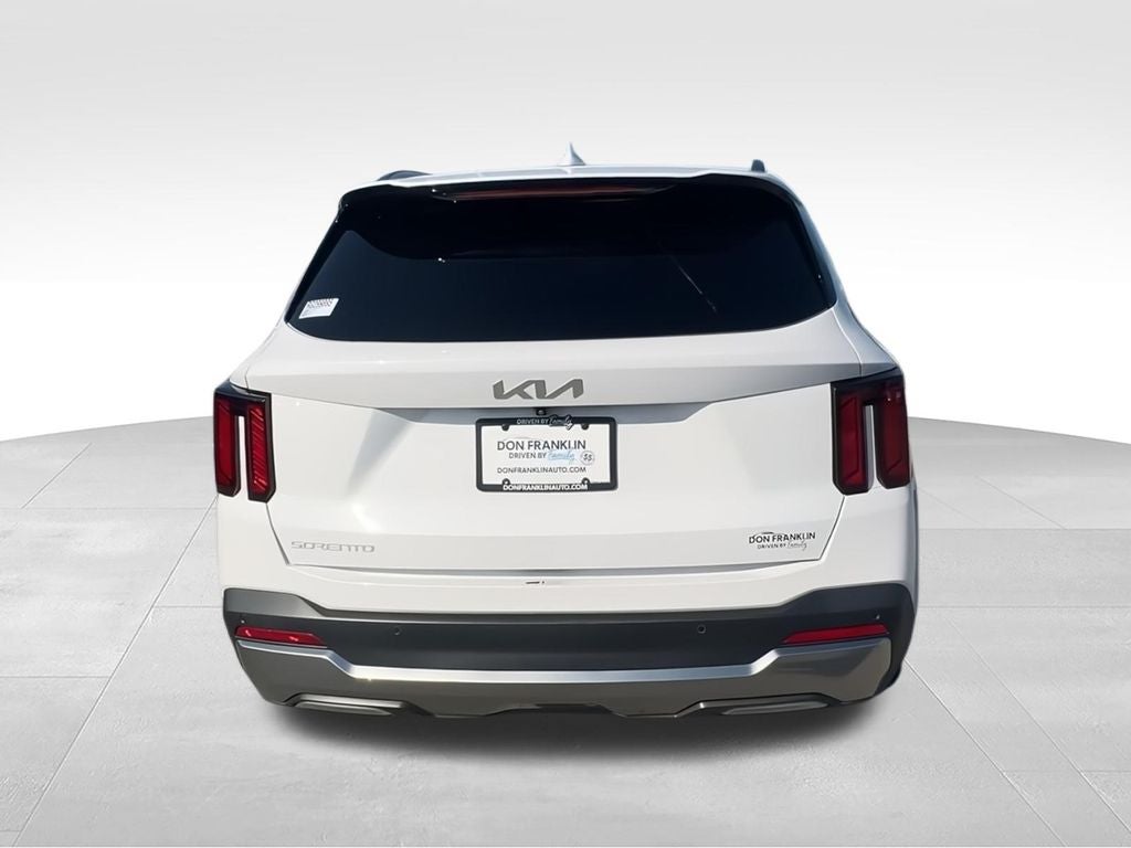 2024 Kia Sorento S
