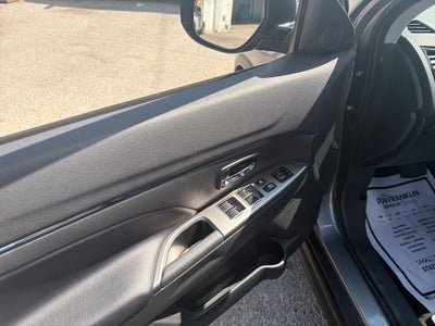 2025 Mitsubishi Outlander Sport 2.0 SE