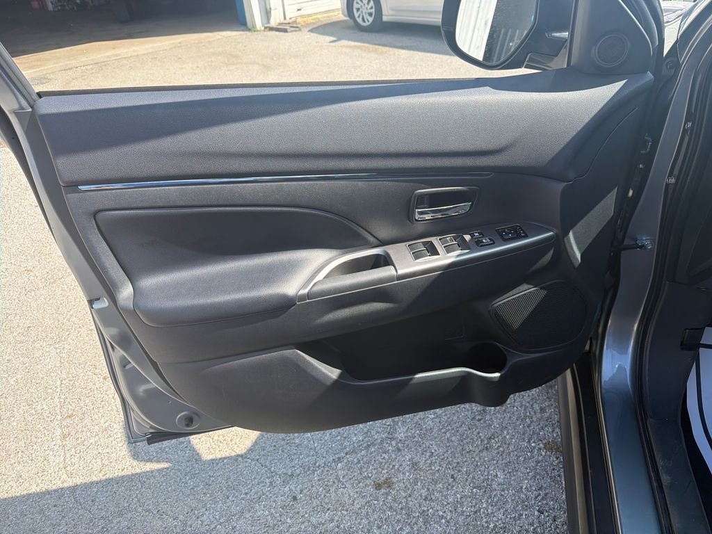 2025 Mitsubishi Outlander Sport 2.0 SE