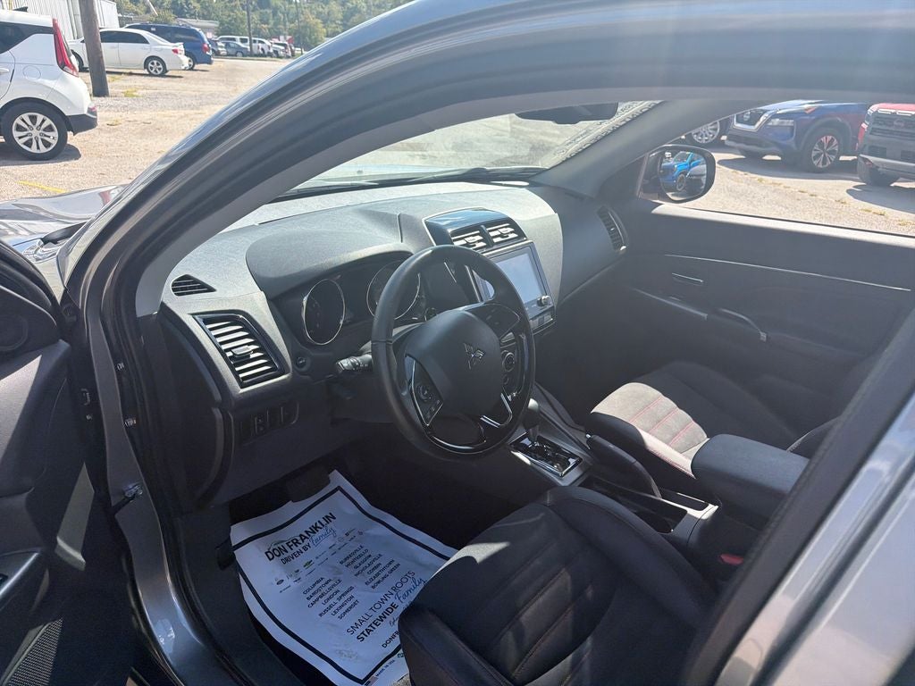2025 Mitsubishi Outlander Sport 2.0 SE