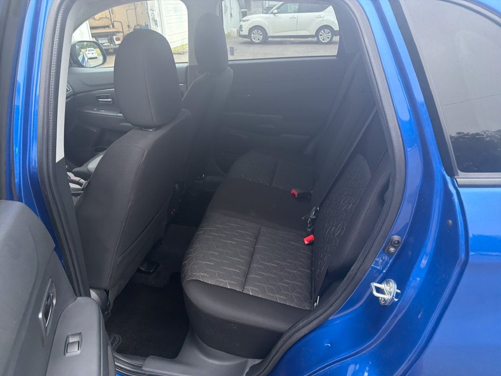 2026 Mitsubishi Outlander Sport 2.0 LE