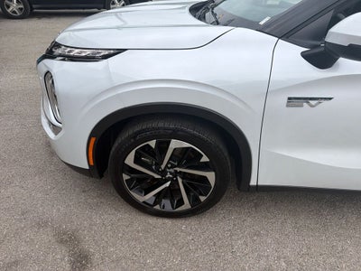 2025 Mitsubishi Outlander PHEV SE