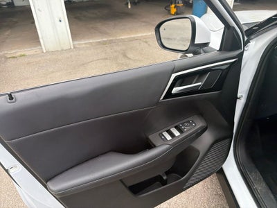 2025 Mitsubishi Outlander PHEV SE
