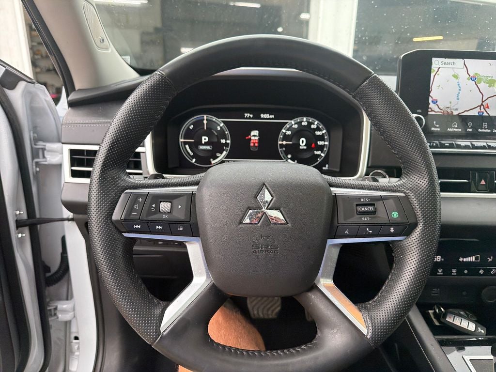 2025 Mitsubishi Outlander PHEV SE