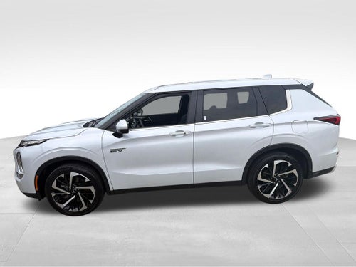 2025 Mitsubishi Outlander PHEV SE
