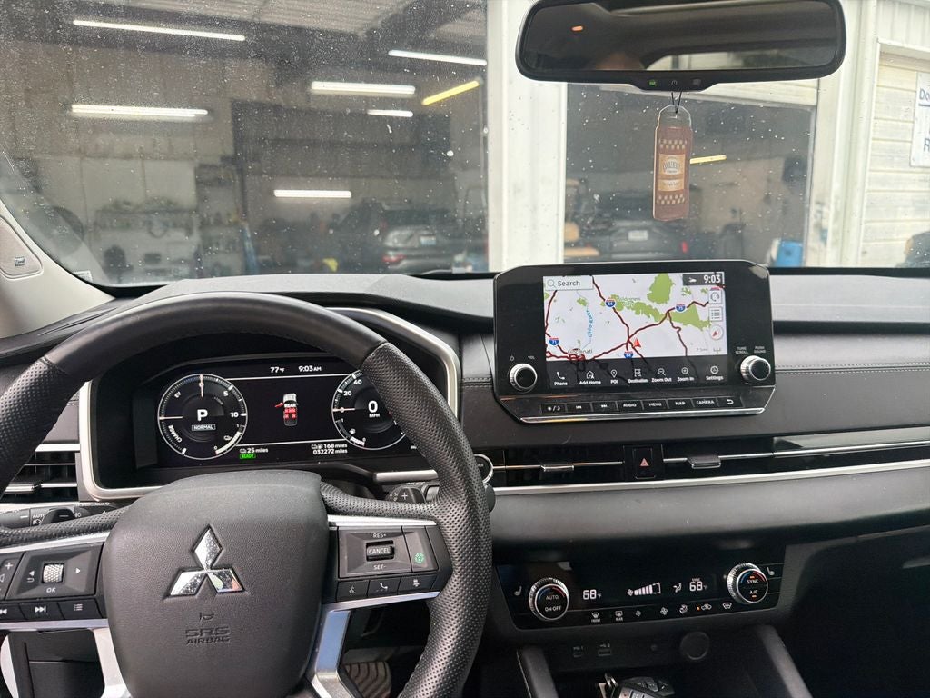2025 Mitsubishi Outlander PHEV SE