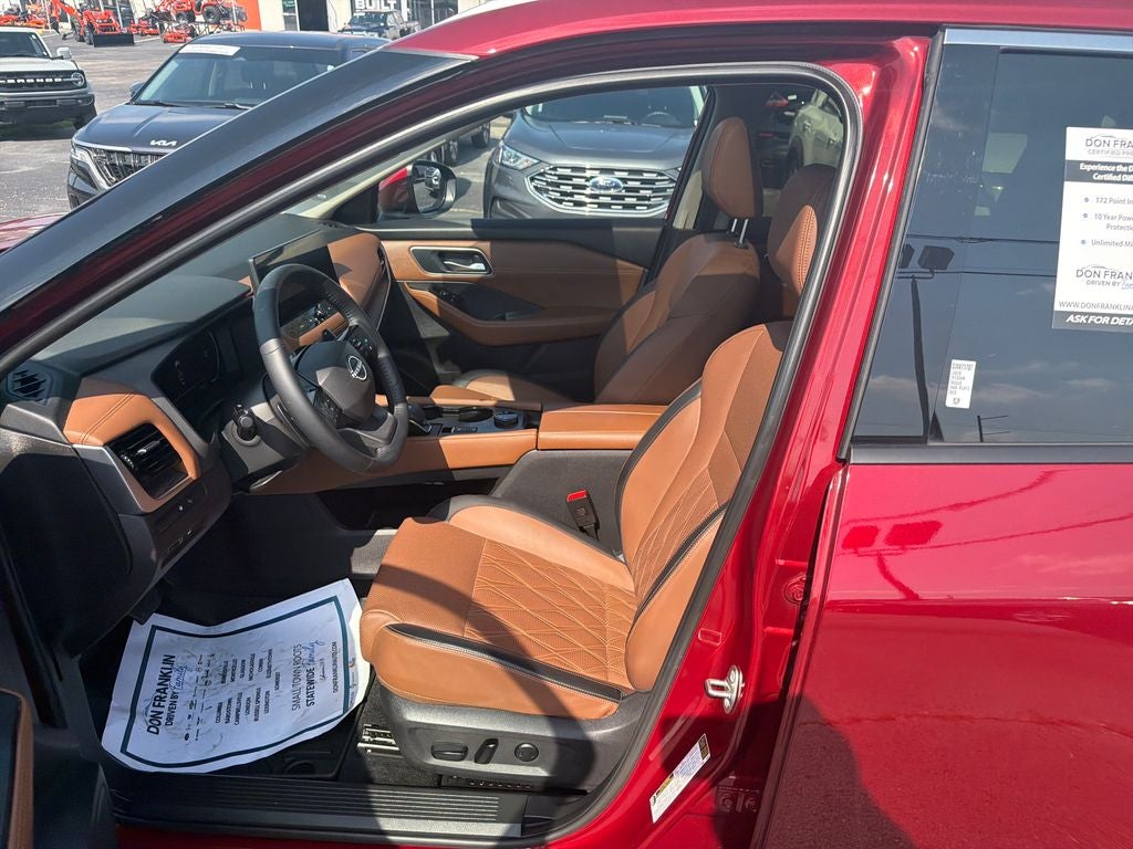 2025 Nissan Rogue Platinum