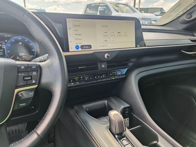 2023 Toyota Crown Limited