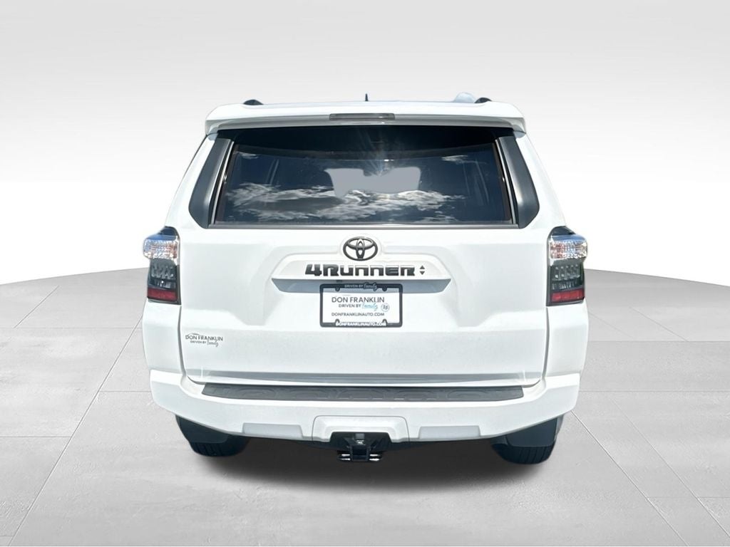 2023 Toyota 4Runner SR5
