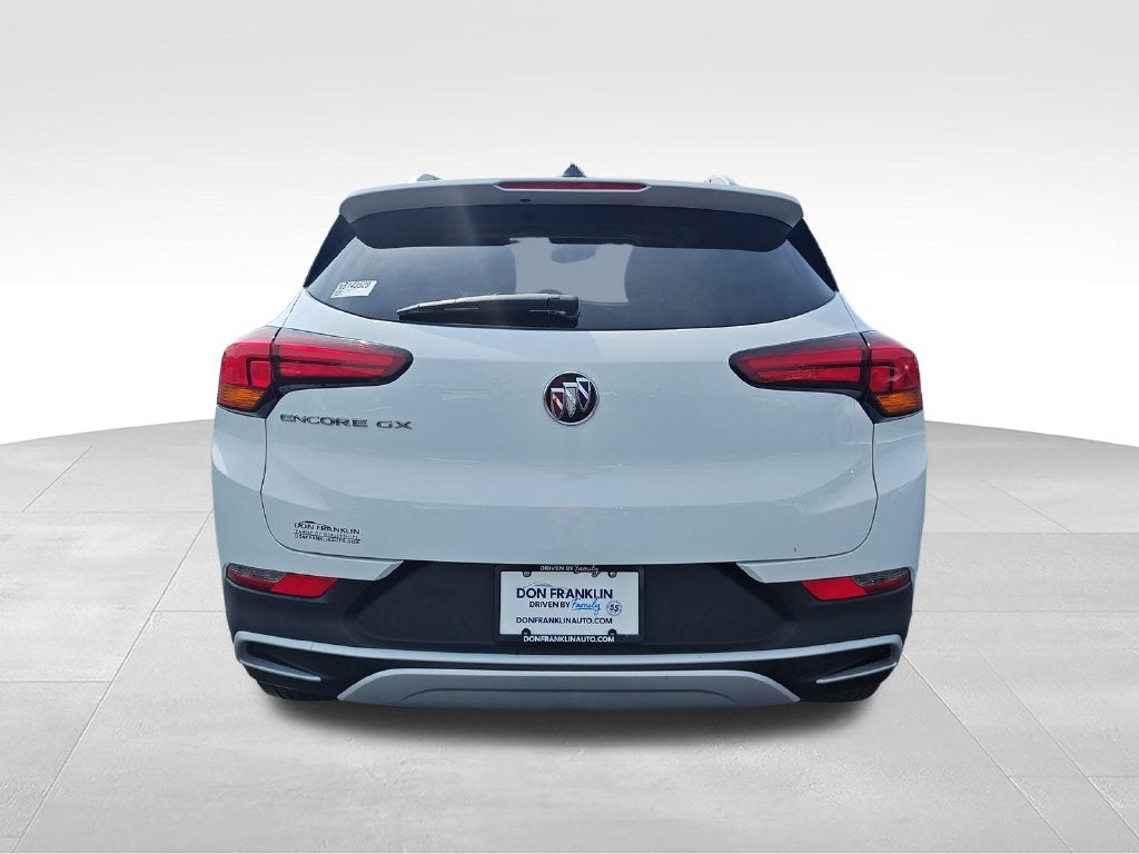 2022 Buick Encore GX Select