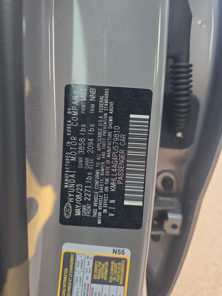 2023 Hyundai Elantra SE