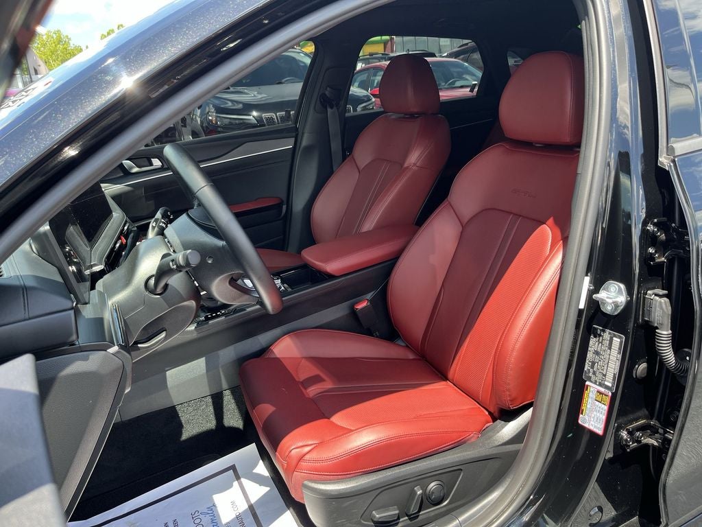 2025 Kia K5 GT-Line