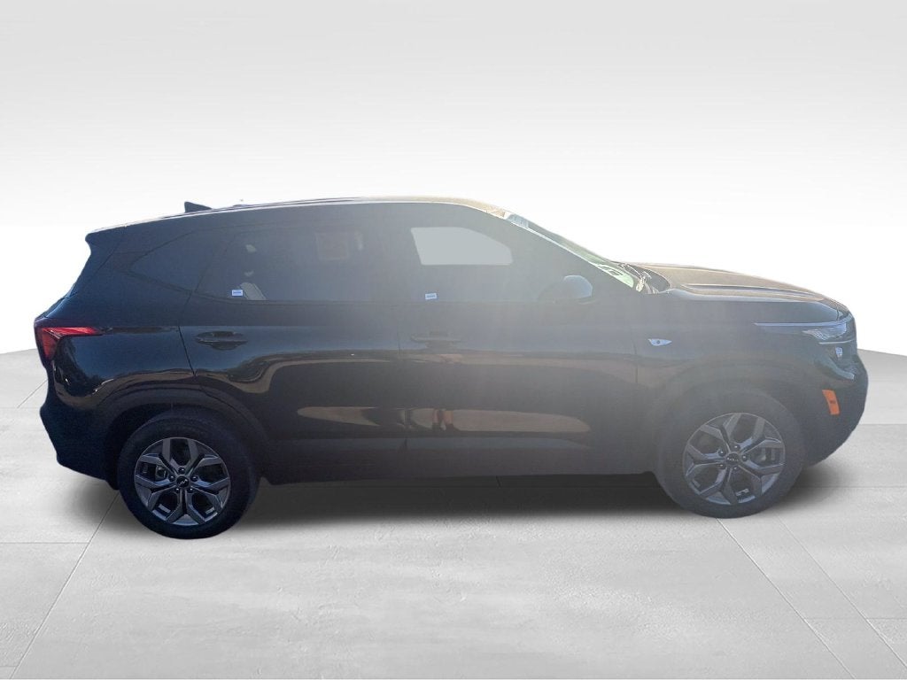 2024 Kia Seltos LX