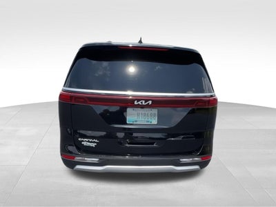 2024 Kia Carnival LX