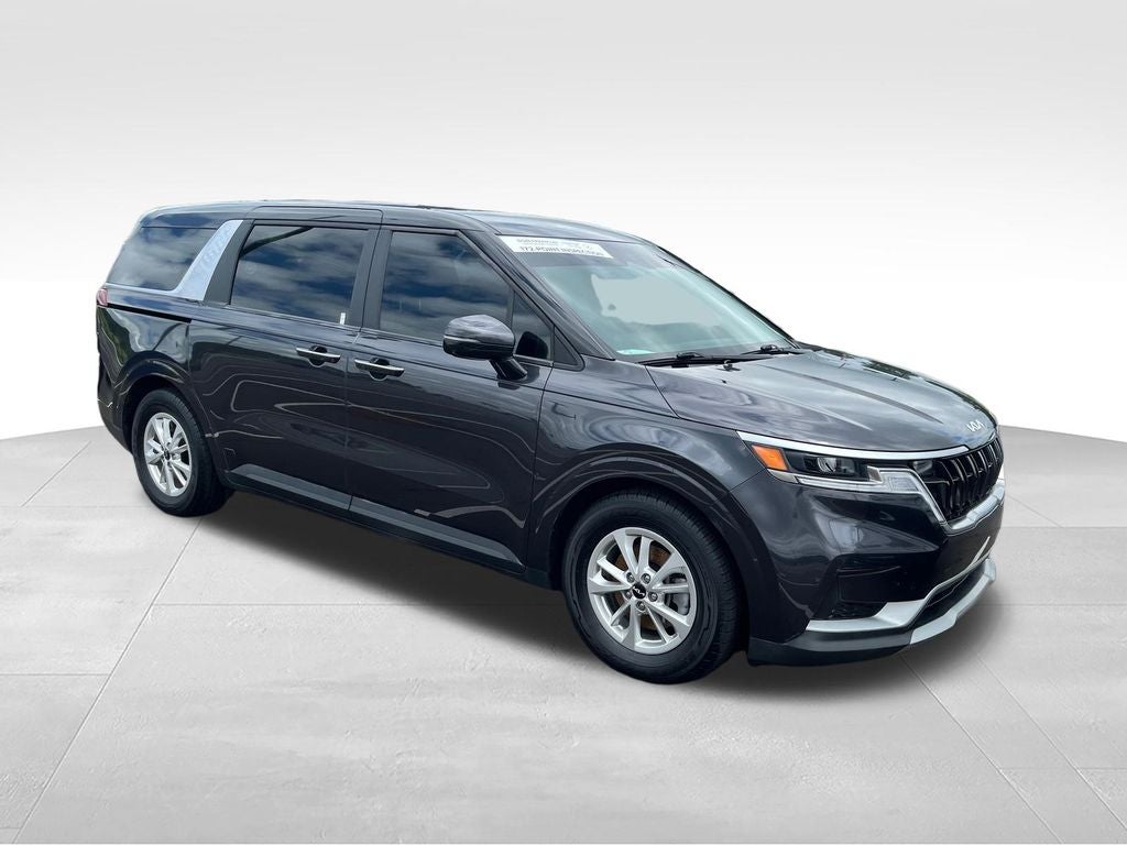 2024 Kia Carnival LX