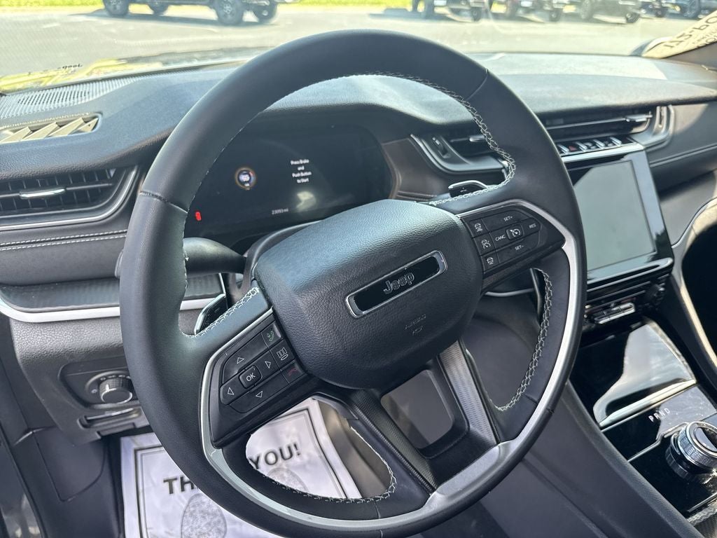 2025 Jeep Grand Cherokee L Laredo