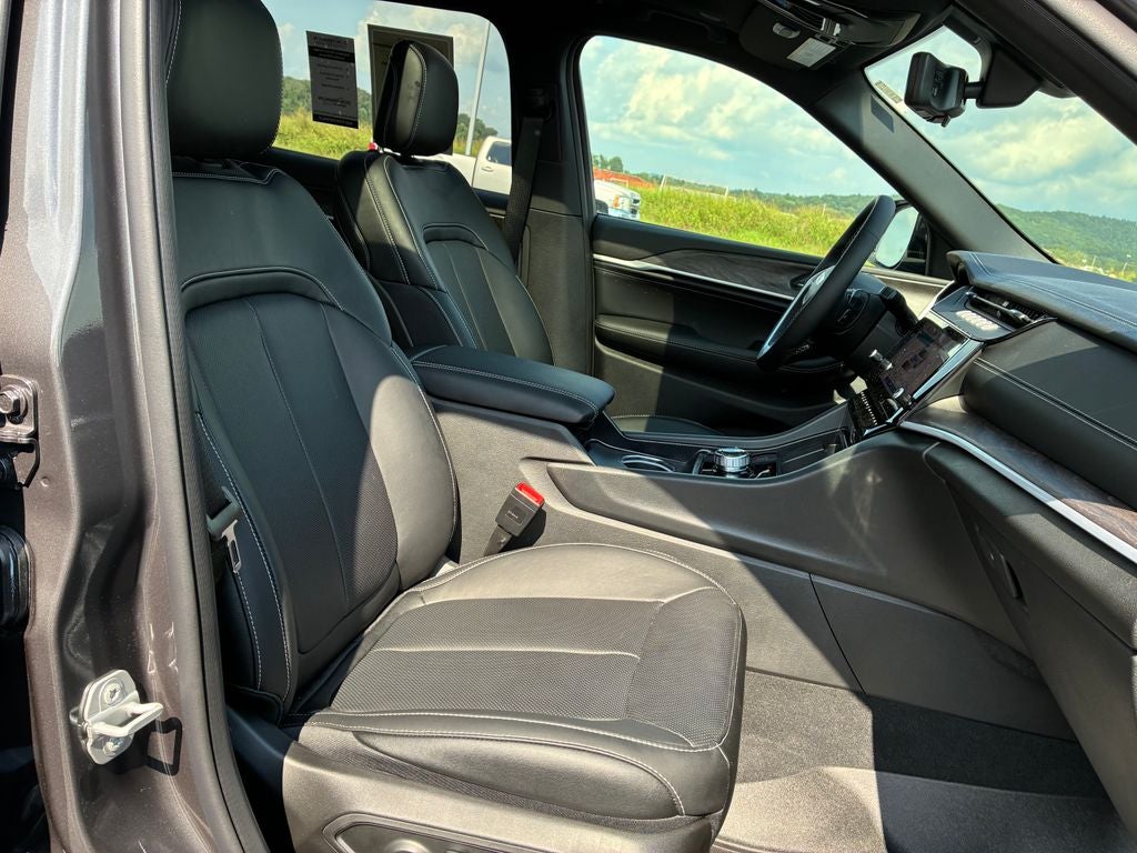 2026 Jeep Grand Cherokee L Limited Reserve