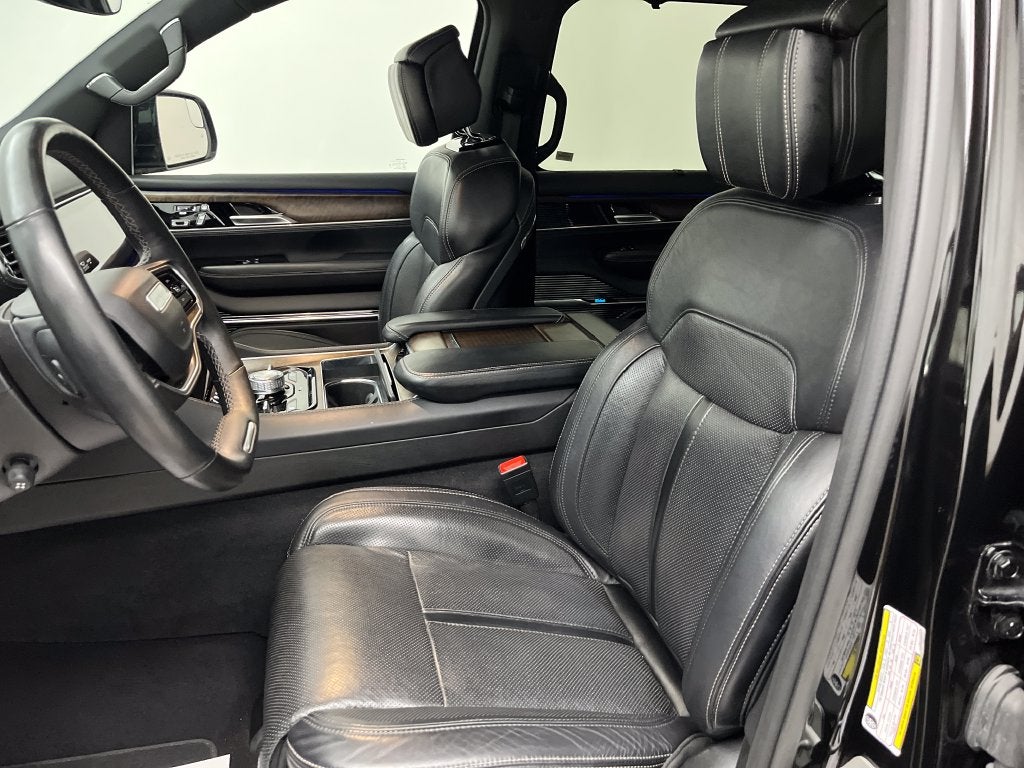 2024 Jeep Grand Wagoneer L Base