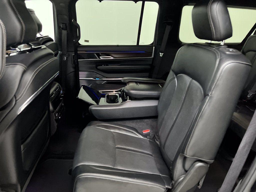 2024 Jeep Grand Wagoneer L Base