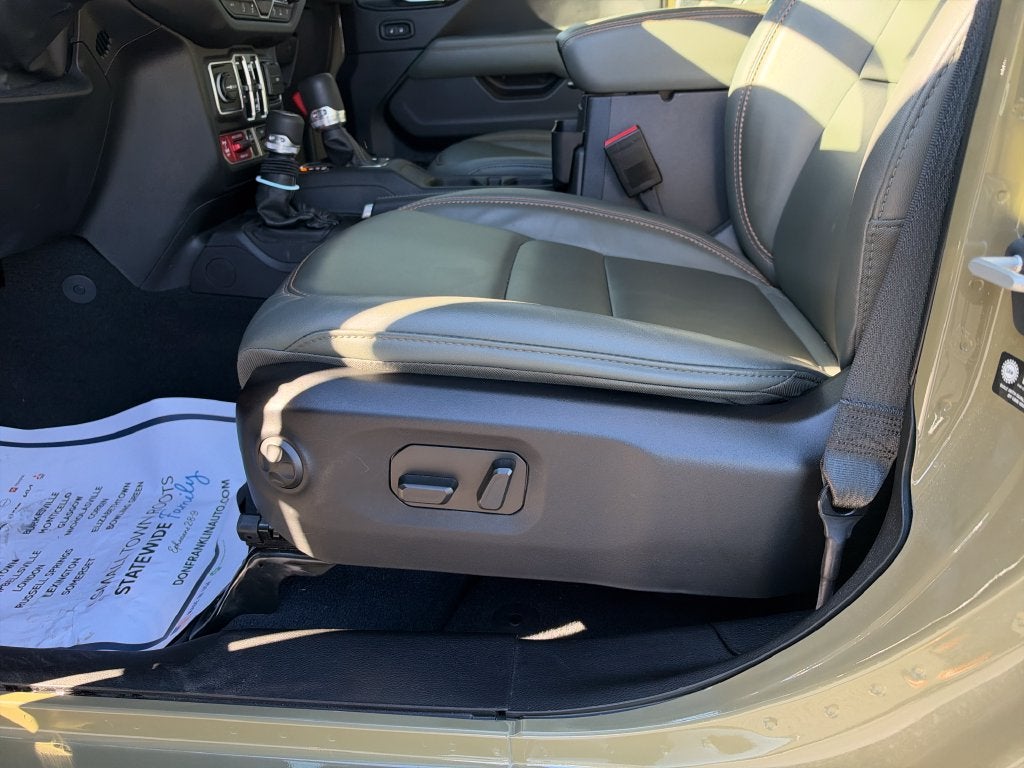 2025 Jeep Gladiator Mojave