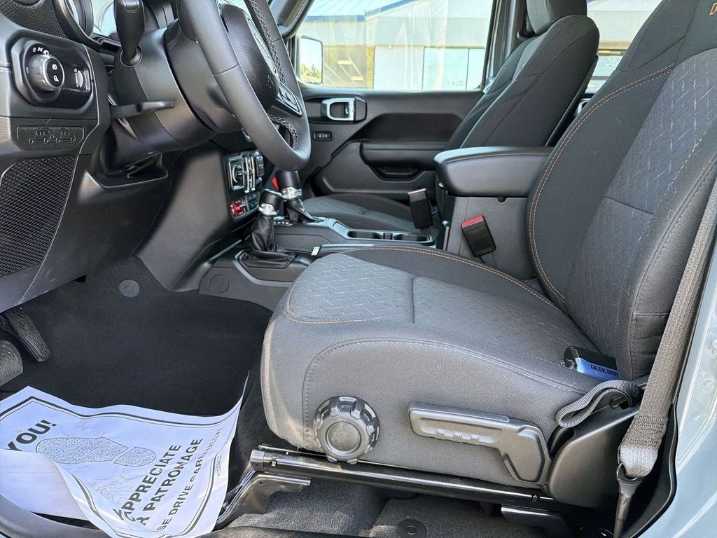 2025 Jeep Gladiator Mojave
