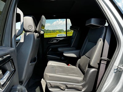 2025 GMC Yukon Elevation