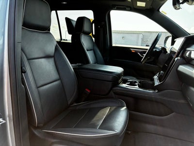 2025 GMC Yukon Elevation